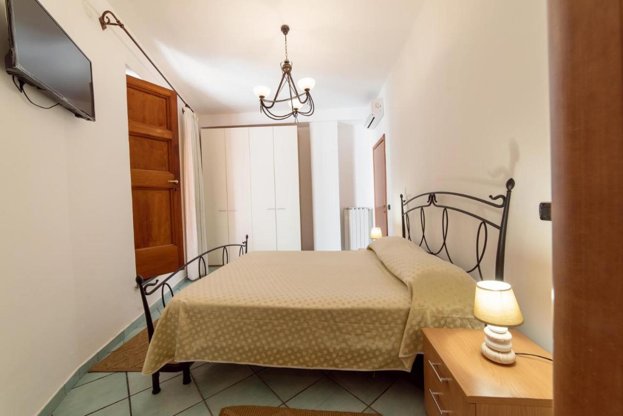 الشقق الفندقية ماسّا لوبْرينسِفي  Olga'S Relais المظهر الخارجي الصورة